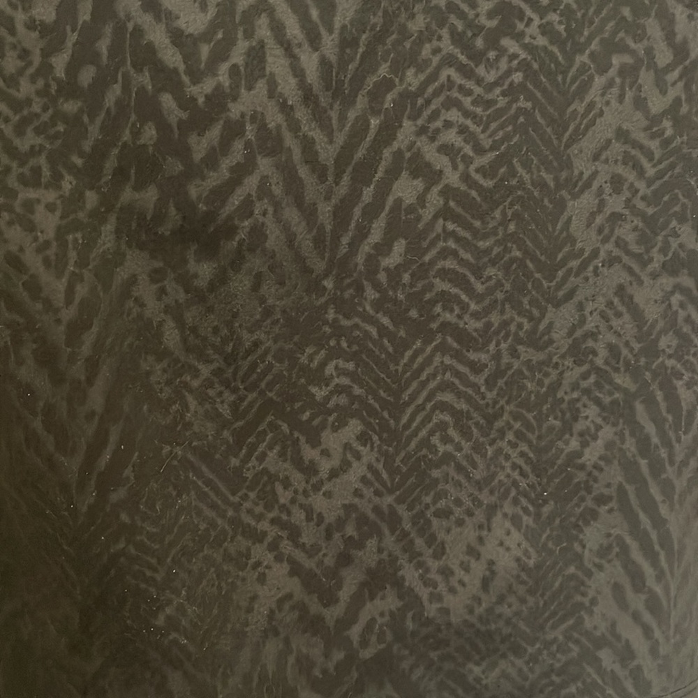 Athleta conscious crop in animal print - Picture 4 of 6